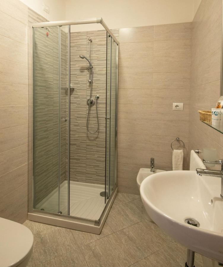 Hotel Nazionale Lido di Jesolo Buitenkant foto