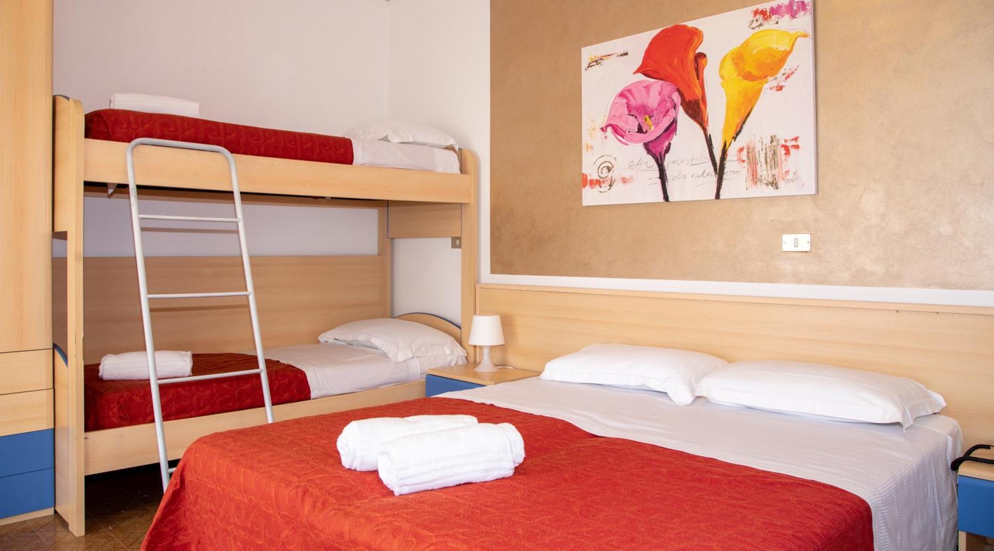Hotel Nazionale Lido di Jesolo Buitenkant foto