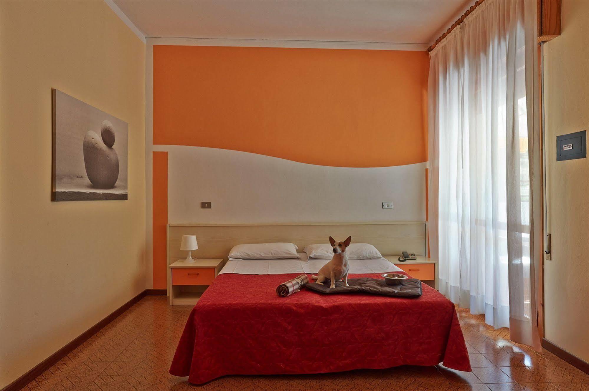 Hotel Nazionale Lido di Jesolo Buitenkant foto